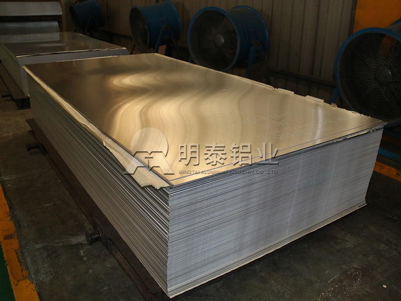 铝合金灯箱_LED广告灯箱用3003精东影业传媒APP下载厂家直销价格多少？